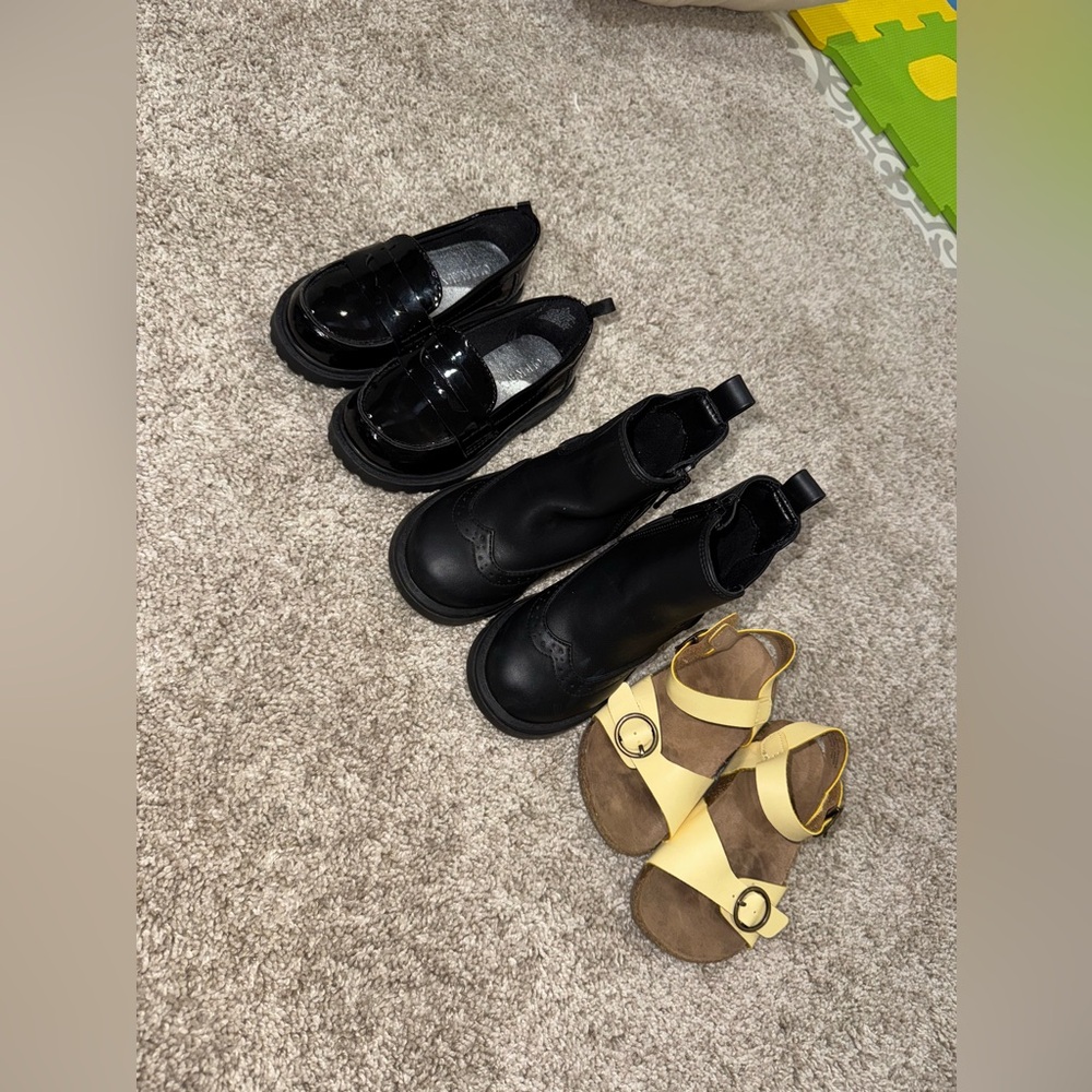 Bundle 3 pair of shoes ❤️
